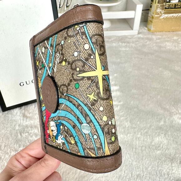 GUCCI + DISNEY Donald Duck Compact Wallet with wristlet chain RARE! with BOX - Picture 5 of 16